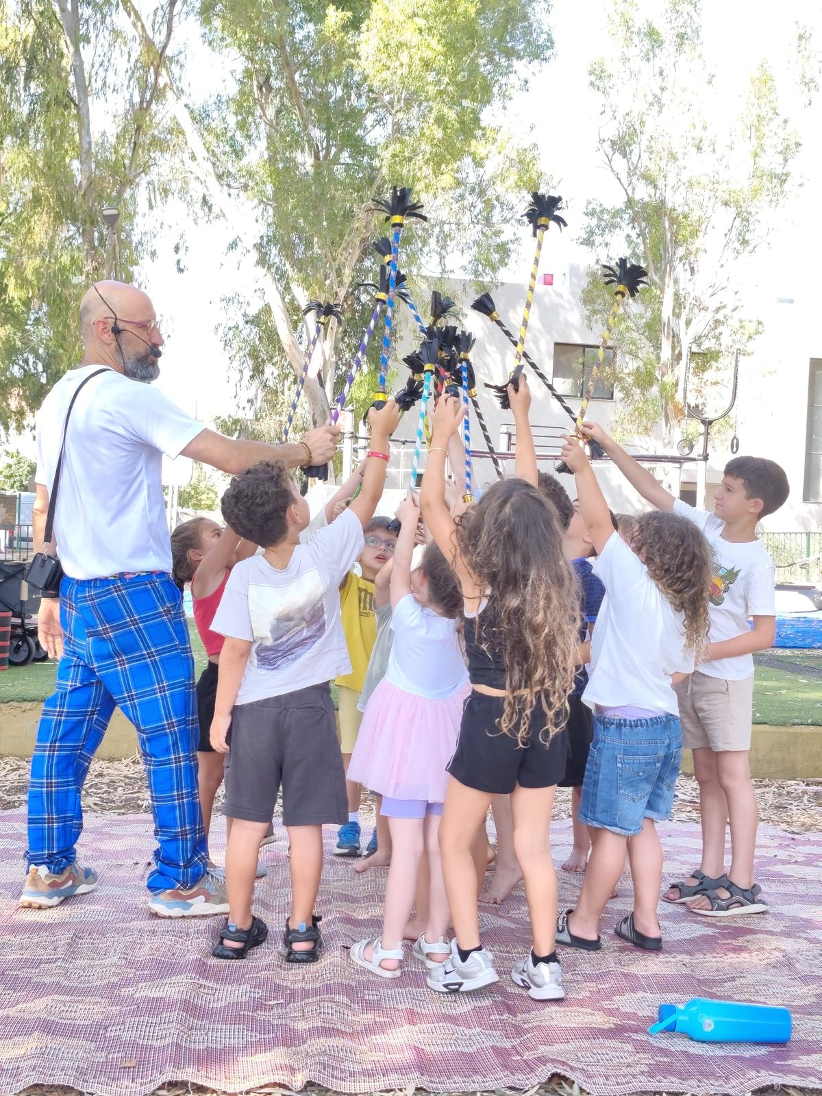 סדנת ג׳אגלינג לילדים